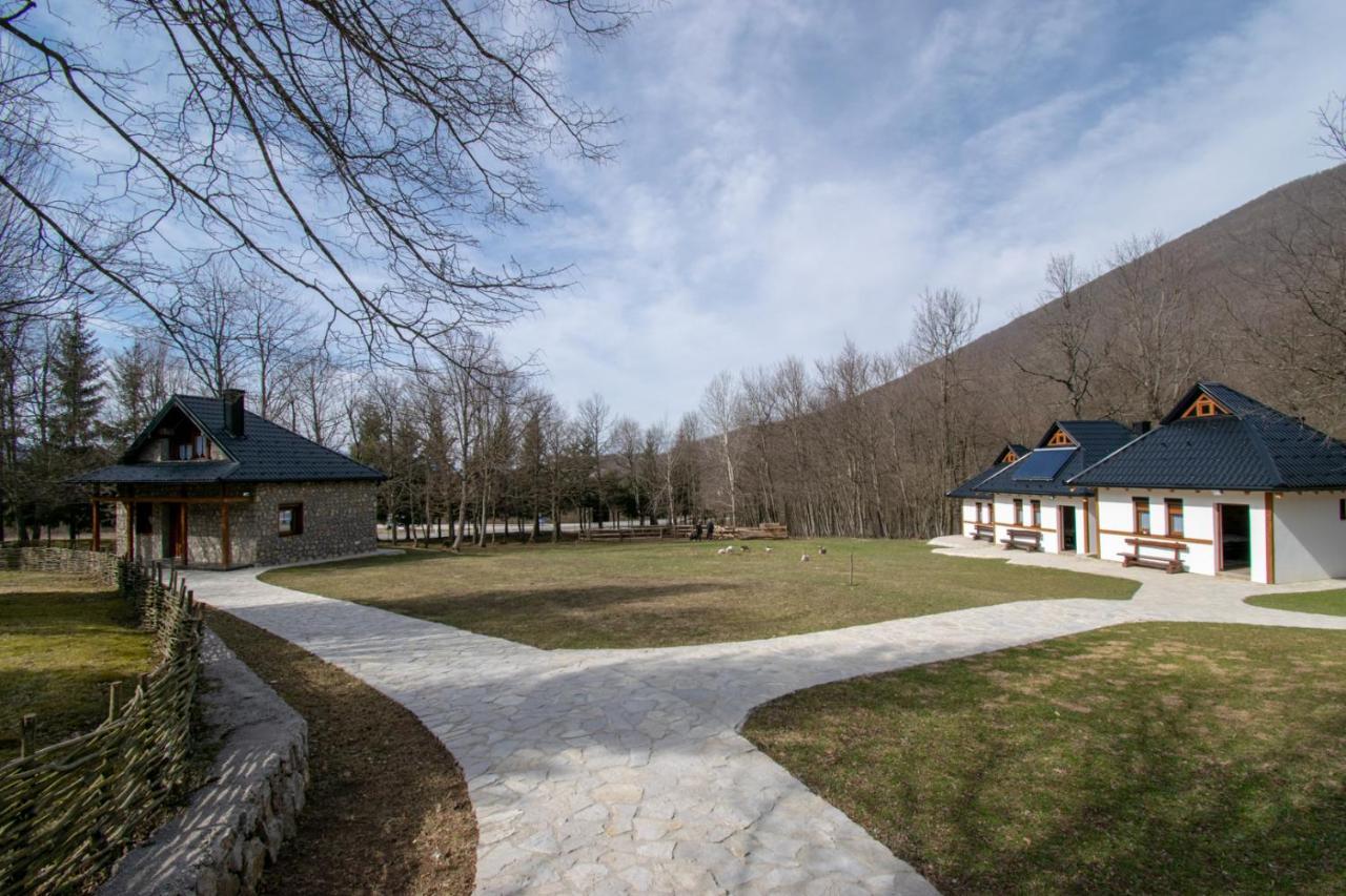 Holiday Park Hajducka Cesma Dubovsko Εξωτερικό φωτογραφία