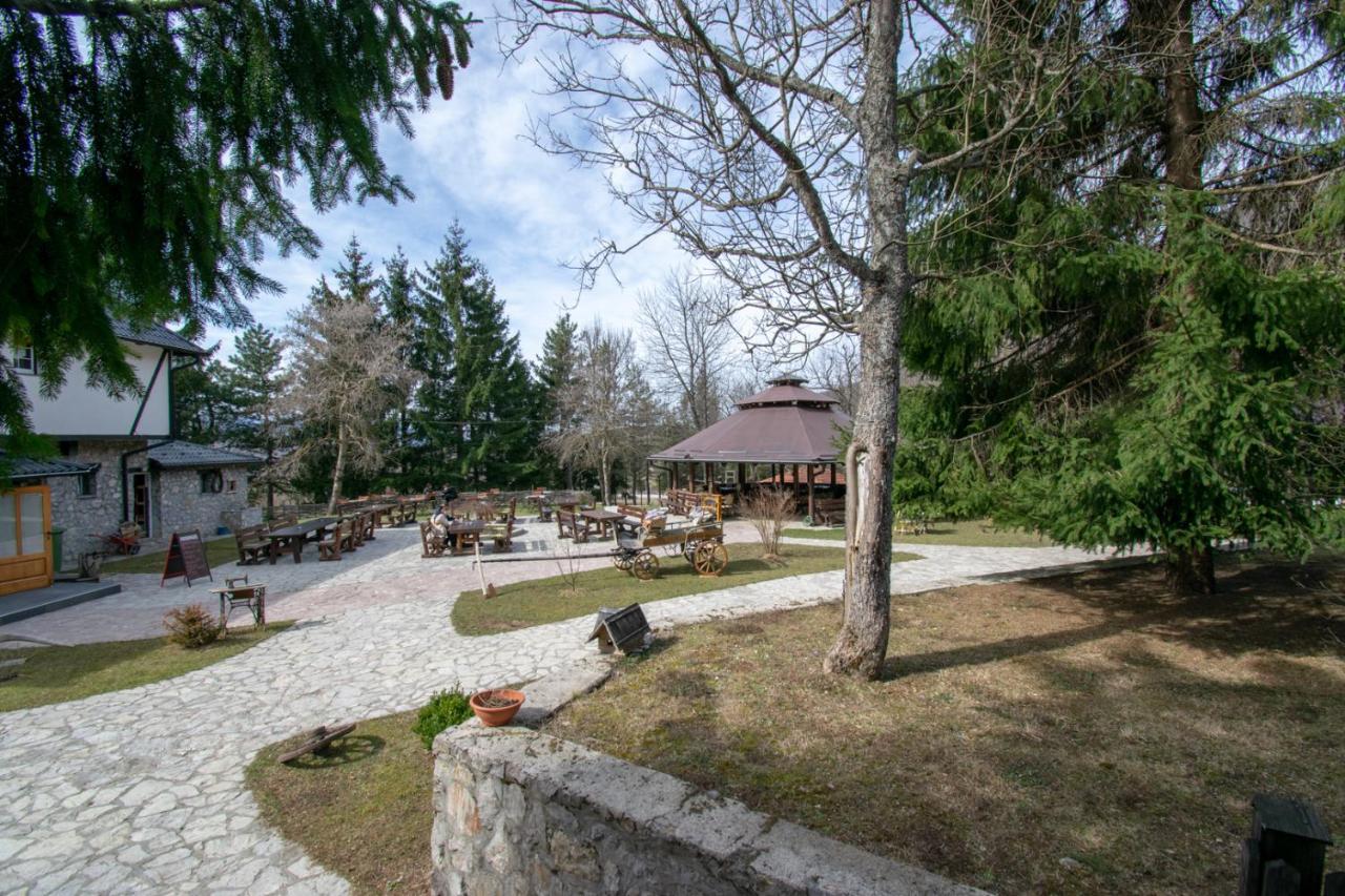 Holiday Park Hajducka Cesma Dubovsko Εξωτερικό φωτογραφία